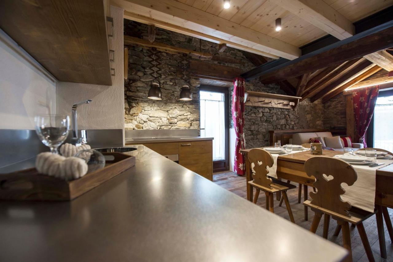 Le Relais Du Boucher Gaby Exterior foto